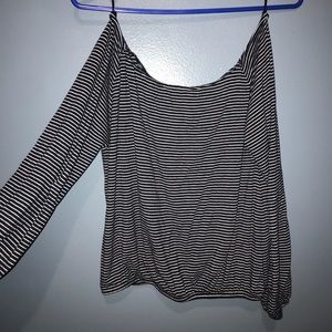 Off the shoulder long sleeve